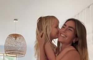 Mama uči kćerku da bude tradicionalna žena: Služenje mužu i rađanje djece će joj biti najveća radost