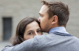 Evo zašto parovi ostaju u lošim vezama