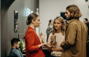 Ovako ćete prepoznati one koji lažu: Psiholog otkriva jednostavan trik sa kojim nema greške