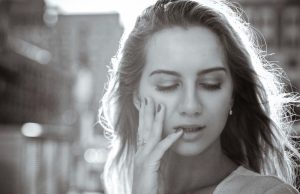 3 teškoće s kojima se svakodnevno susreću ljudi koji dolaze iz toksičnih obitelji