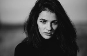 OVO JE 8 TIPOVA LJUDI KOJE TREBA DA IZBACITE IZ ŽIVOTA: Uđite u 2024. godinu bez onih koji prelaze vaše GRANICE