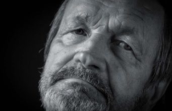 “Kad god sam popio gorku čašu, imala je talog meda.” – Životne mudrosti Khalil Gibrana