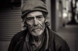 “U grobu nema novčanika. Što sam u svojoj duši sabrao, s tim ću počivati!” – 30 citata Petra Mamonova