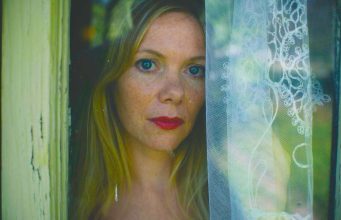 Neki ljudi će doći u tvoj život samo da ti donesu negativnost – Prepoznajte ih na vrijeme