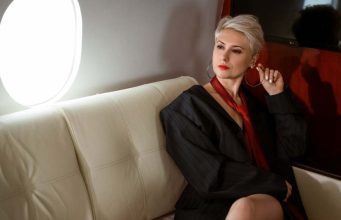 Ovo su razlozi zašto se muškarci mogu osjećati zastrašeno od moćnih žena