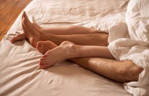 Muškarac zavoli ljubavnicu kada mu ona postane bliža od supruge: Glavni razlozi muške nevjere