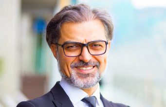 Najteži posao na svijetu je biti ljubazan sa GLUPIM LJUDIMA – Psiholog otkriva zašto