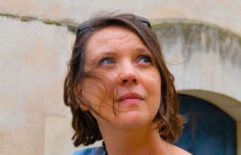 Cijeni svoju samoću. Ma koliko god gorka bila, slađa je od ljudi koji te lažno vole – Savjeti izdane žene