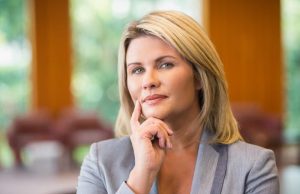 Što je žena pametnija, to joj je teže: Ovo je tamna strana visoke inteligencije