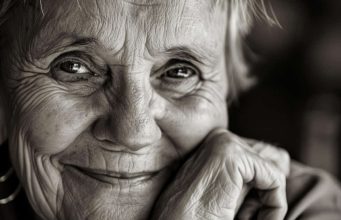 Svaki put kada pogledam u svoju majku kažem sebi „sve je dobro, dok je ona tu“. – Dirljiva priča