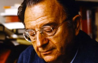 Koja je razlika između uticaja oca i majke na djecu – Sjajan odgovor filozofa Fromma