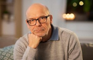 Pomogneš budali da progleda i ona kasnije vidi sve osim tebe – Istina koju su mnogi doživjeli