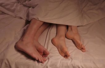 Šta biste nakon intimnog odnosa obavezno trebali raditi, a šta izbjegavati