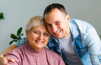 Imam 28 godina, a moja partnerica i buduća supruga 45 i troje djece. Roditelji su mi užasnuti i ne žele me vidjeti