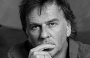 “Svakome kome si poklonio povjerenje, poklonio si mu i mač s kojim ćete ili braniti ili uništiti.” – Genijalni Žarko Laušević
