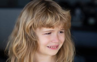 Ljubavnica ne samo da uništava odnos između supružnika, već i razara dječiji svijet