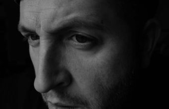 Ako već imaš dobru ženu, poštuj je i čuvaj kao kap vode na dlanu, nemoj napraviti moju grešku – 7 lekcija razvedenog muškarca