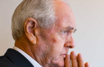 Od jeftinih ljudi nikad nećete dobiti iskrenost i odanost jer to su skupe stvari za koje oni ne znaju