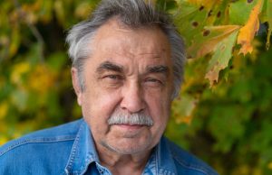 Izbjegavaj radoznale ljude, one koji žele da znaju sve. Jer, ko ima velike uši ima i velika usta. – Poručuje psiholog