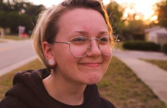 Kako je žena nakon 8 godina nagovorila muškarca da je oženi – Mudre žene ne čekaju dugo