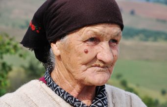 Žena (85): “Sreću ne donosi novac, već ovih 5 jednostavnih stvari”