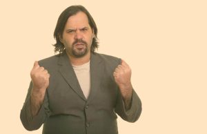 Pet rečenica koje će uništiti ego svakom narcisu