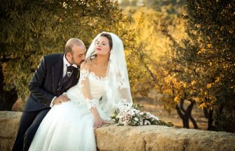 Treba li žena uzeti muževo prezime? – jedna stvar ne ide u korist muževima