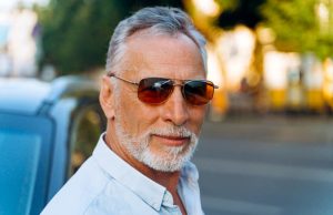 „Distanciraj se od onih koji te stalno kritikuju i omlovažavaju – makar to bili i oni najbliži“ – Jasna poruka psihologa