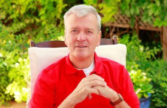 „Čuvaj se ljudi koji nose „smrtonosne viruse“ kao što su sebičnost, oholost, laž, zloba, mržnja i zavist“ – Poruka psihologa