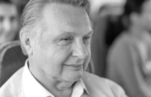 „Niste ni svjesni koliko je važno da vaša kćer prvo voli sebe“ – Psiholog daje 6 mudrih savjeta za sve žene