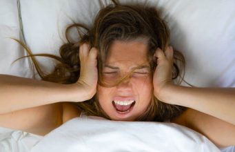 Zašto nekim ženama drhti tijelo a posebno noge nakon dobrog intimnog odnosa? Evo objašnjenja