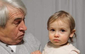 VAŠA DJECA VAM NE DUGUJU NIŠTA: da li je stvarno tako? – istina koju mnogi ne žele čuti