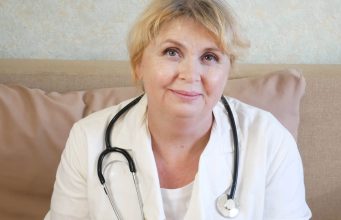 Ove dvije voćke najviše goje, pune su šećera i teško se vare: Dok ova, zimi dostupna, topi masti