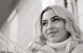 FATALNO PRIVLAČNE: Tajna karizmatičnih žena krije se u ovim navikama