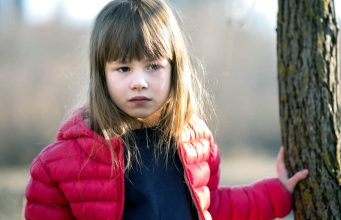 Zašto je od malih nogu važno naučiti žensku djecu ovih 7 stvari – bez ovoga mnoge odrastaju u nesretne žene