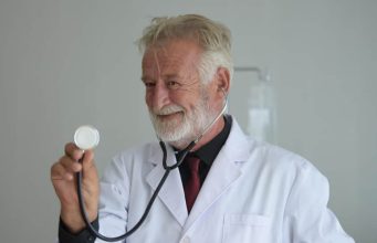 Kardiolog: Ako želite sniziti kolesterol, prakticirajte šest jutarnjih navika