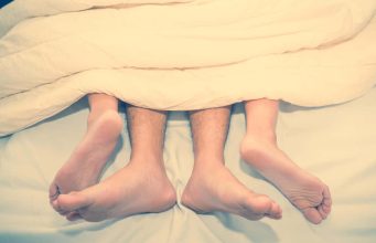 Zašto se ženama tresu noge nakon intimnog odnosa? Ovo je pravi razlog