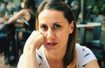 Ako često izgovarate 4 fraze, niste emocionalno inteligentni – i to baš svi vide