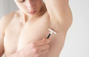 Trebaju li se muškarci brijati ispod pazuha: 6 stvari koje je dobro znati