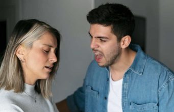 Ove rečenice nikada ne koristite u svađi sa partnerom – mogu uništiti vezu