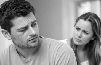 8 poteza kojim žena nesvjesno povrjeđuje muškarca: Ovako ga gurate od sebe!
