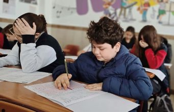 Učiteljica otkrila 4 znaka po kojima odmah zna da će dijete biti problematično u školi