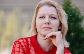 Pametna žena nikada ne otkriva ove 4 stvari – čak ni najbližima