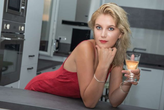 zena-89741