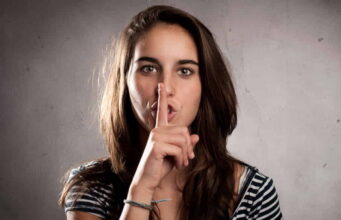 8 rečenica koje nikada ne biste smjeli izgovoriti naglas – privlače zlo i nesreću