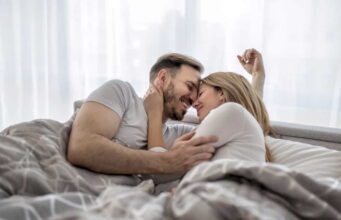 ŽENE OVO MORAJU ZNATI: Zašto i sretno oženjeni muškarci ulaze u afere